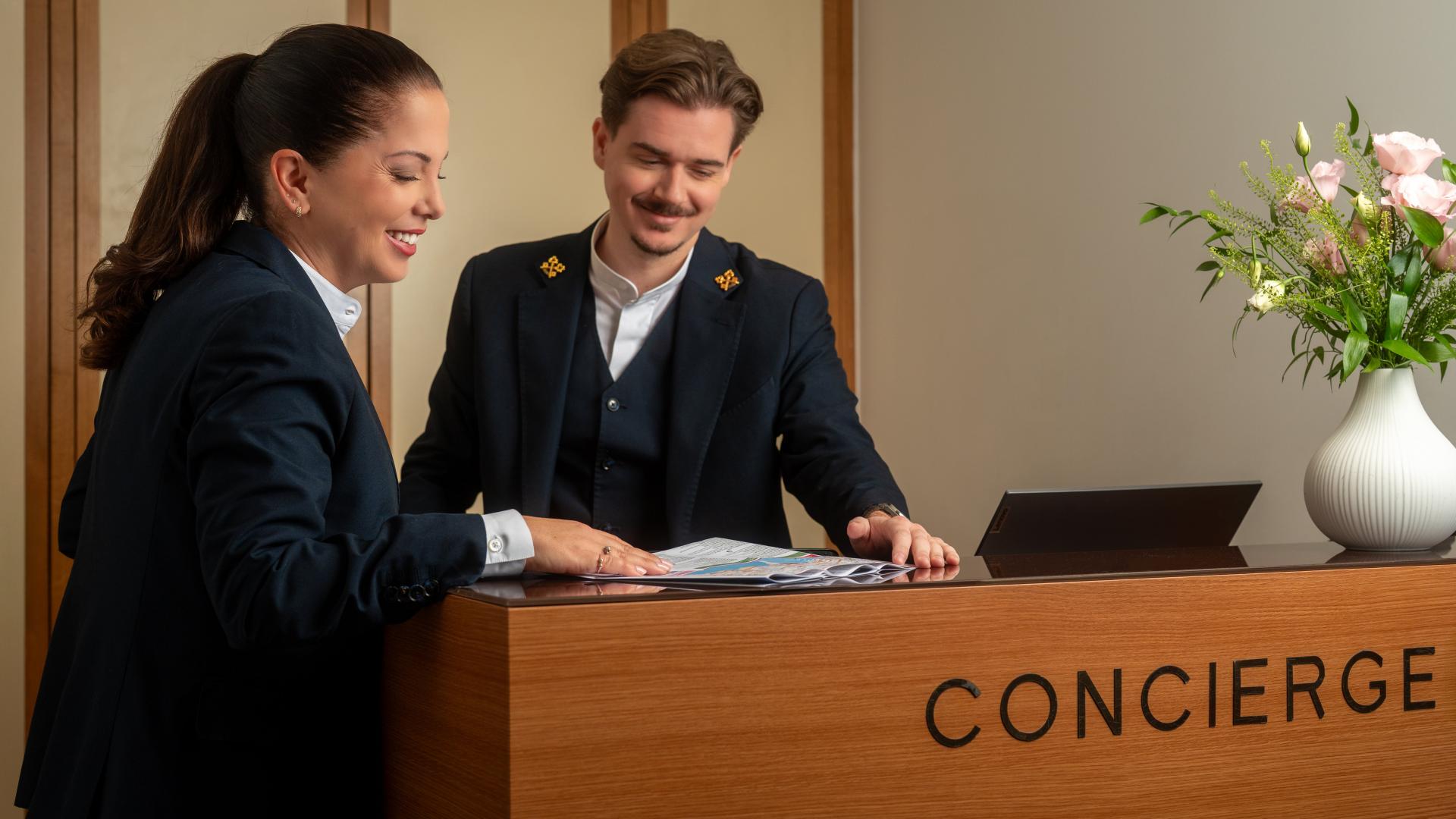 Five Seas Hotel - Inwood Lovers